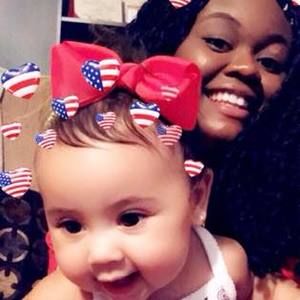 Meet your Posher, Ciara